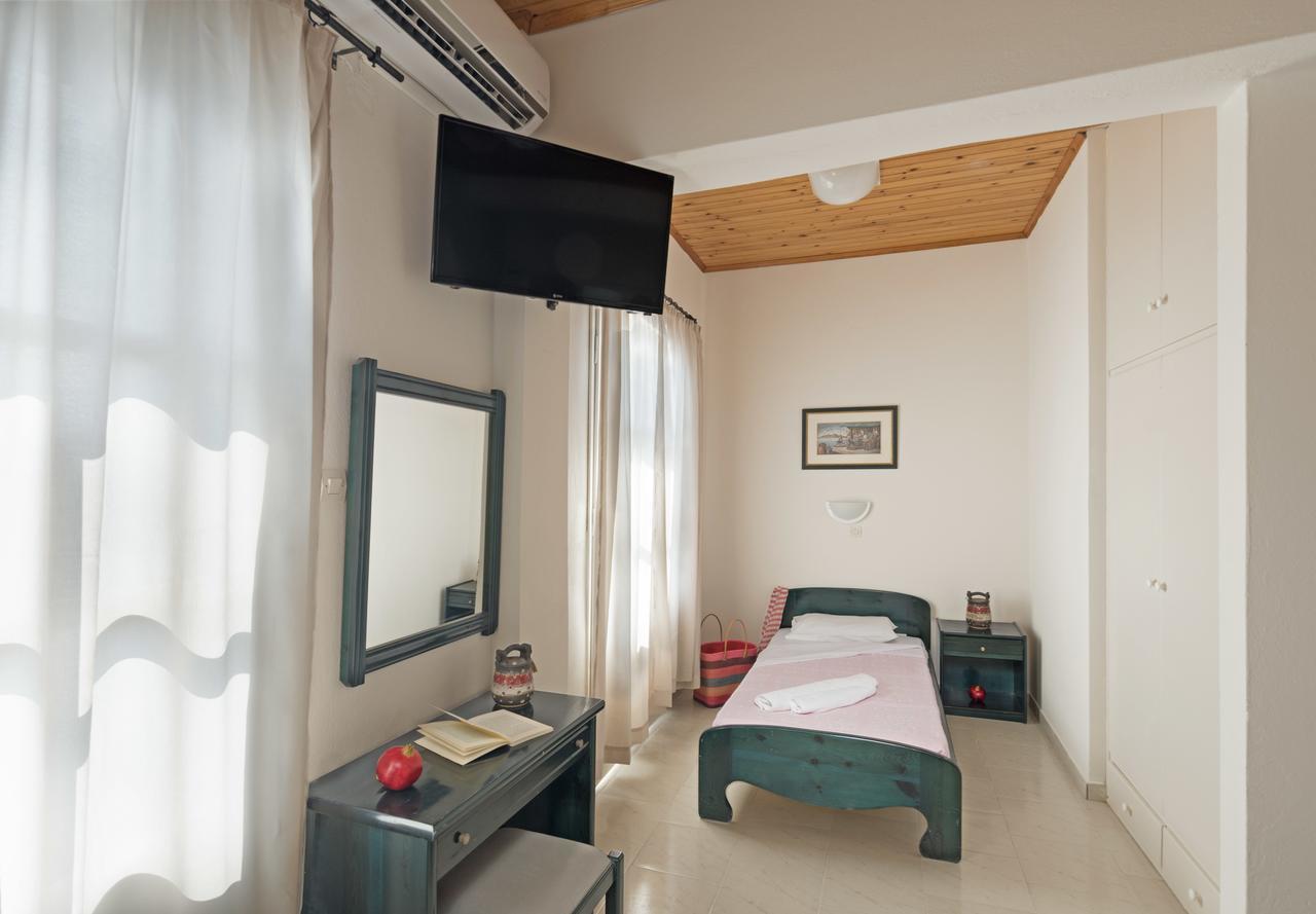 Hotel Astynea à Astypálaia Extérieur photo